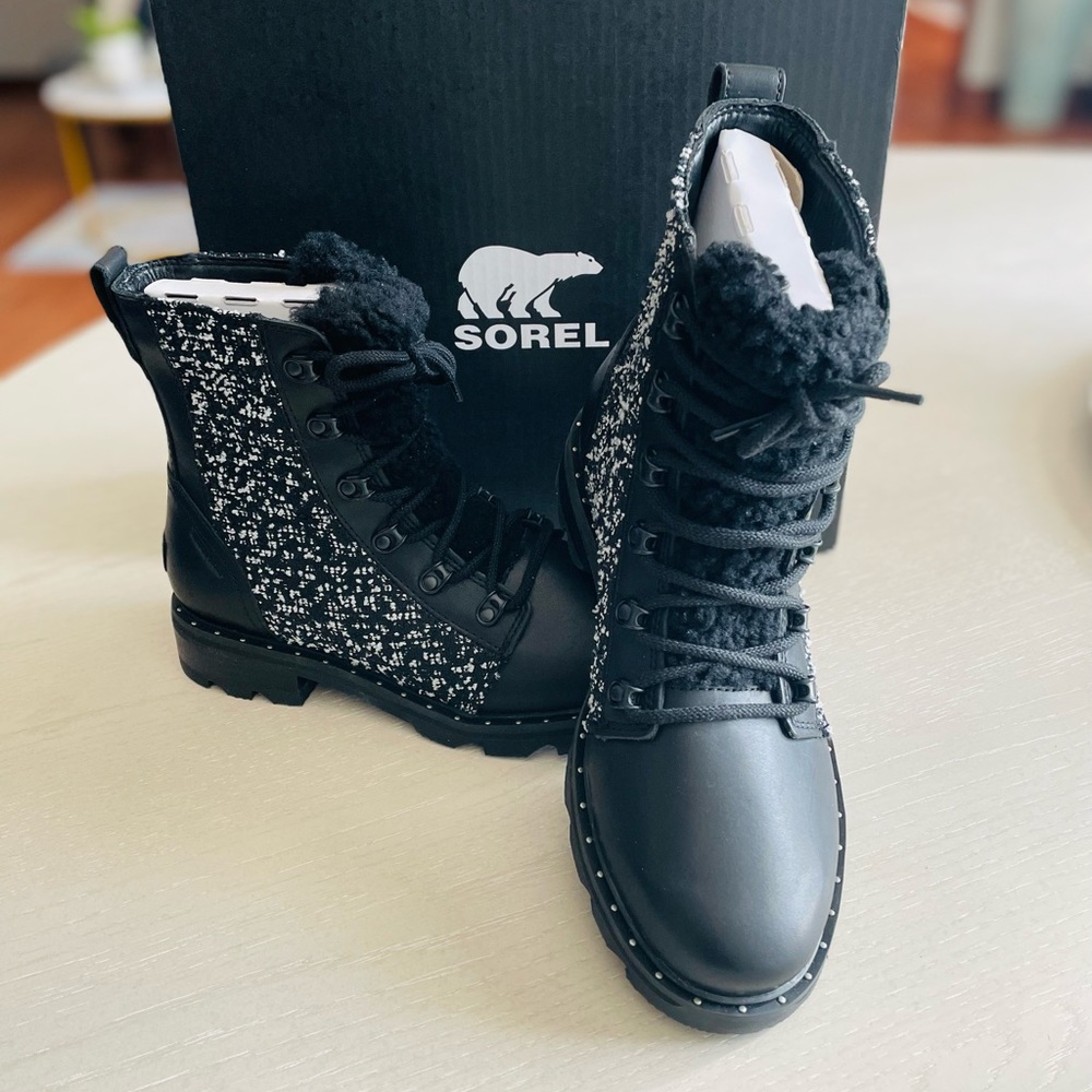 NIB! Sorel Lennox Lace Waterproof Boot